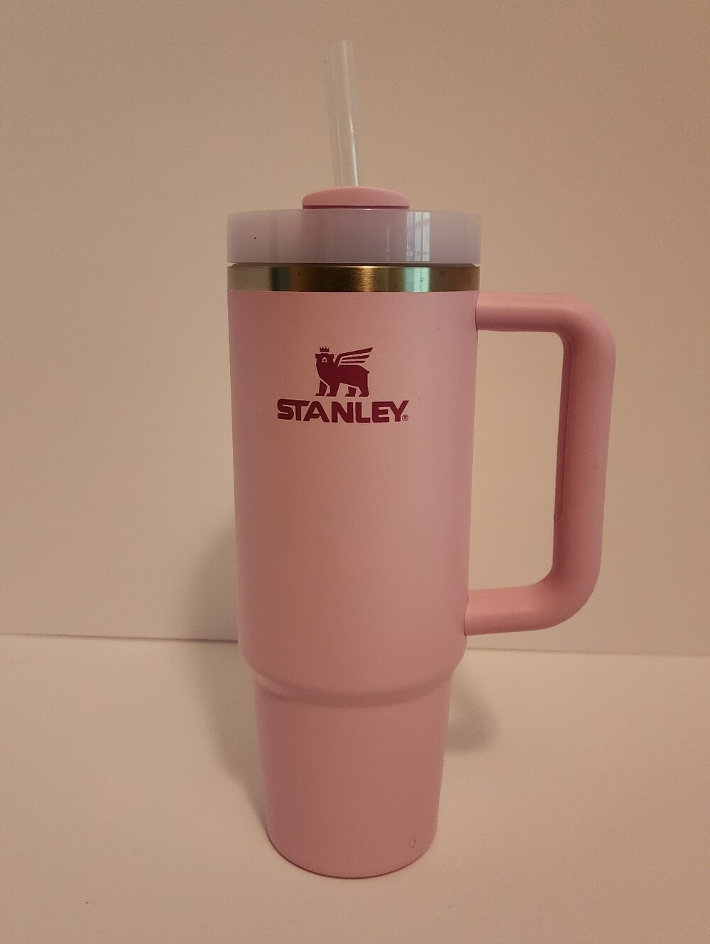 Stanley Pink Insulated Mug with Handle and Straw 30 Oz With Tag NEVER USED